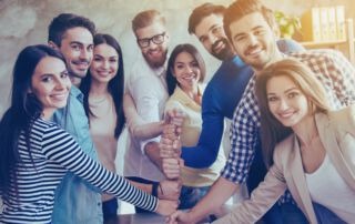 Warum der Hochseilgarten dein Team nicht rettet - Teambuilding